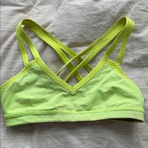Lululemon sports bra